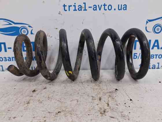 Пружина передняя Mitsubishi Pajero Wagon 3 3.2 ДИЗЕЛЬ 4M41 1999 (б/у) Київ