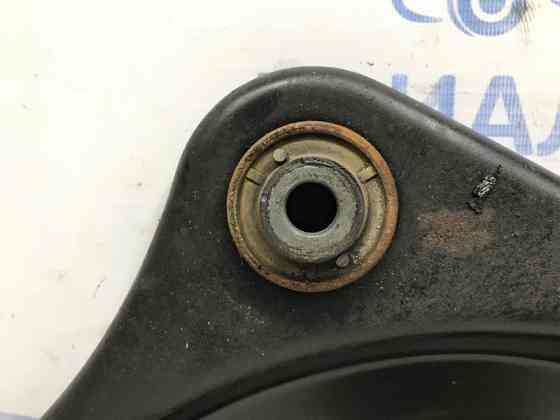 Рычаг правый Nissan Juke F15 1.6 TURBO MR16DDT 2010 (б/у) Киев