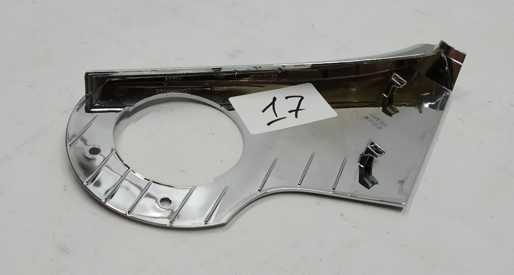 Накладка кронштейна зеркала наружного правого верхняя хром Tesla model X 1035181-00-J Киев - изображение 4