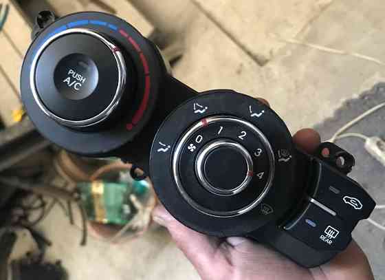 Бу блок управления отопителем Kia Rio 3, 97250-4Y030 Кропивницький