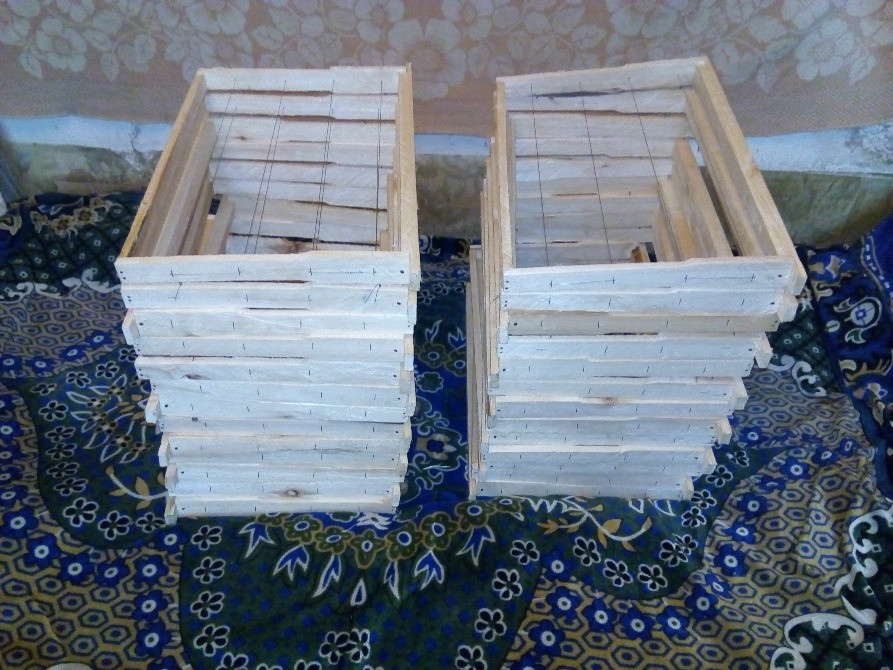 Рамки нові Дадан 300 збиті та обтягнуті дротом Рокитне - зображення 3