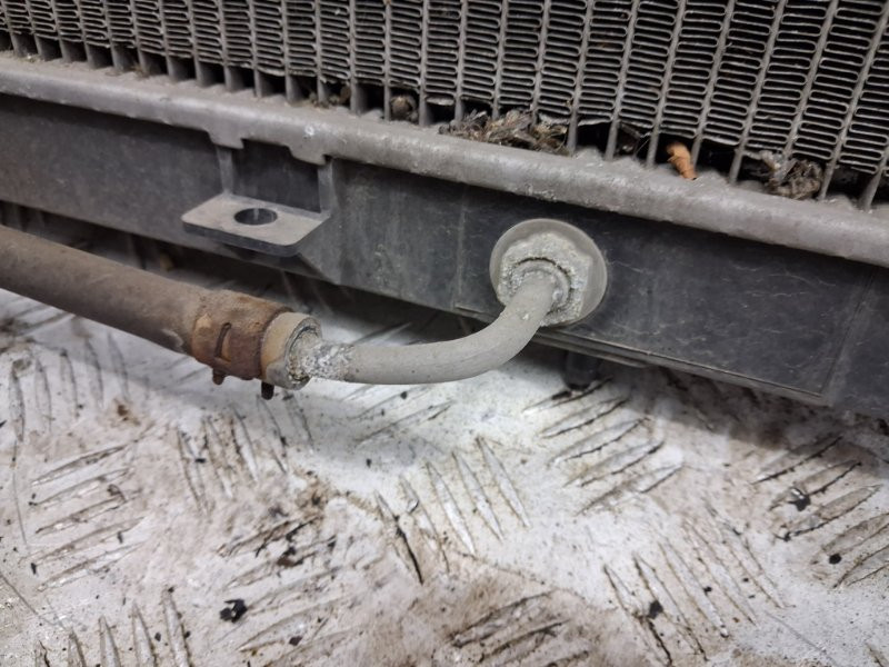 Радиатор основной Mitsubishi Lancer 9 1.6 БЕНЗИН 4G18 2003 (б/у) Киев - изображение 5