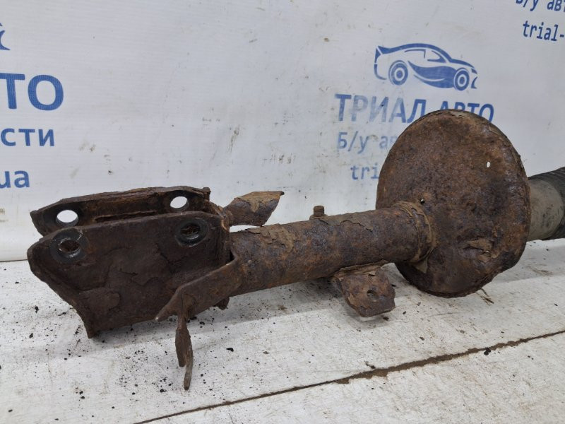 Амортизатор передний правый Dacia Duster HS 1.5 DIESEL K9K 2010 (б/у) Київ - зображення 3