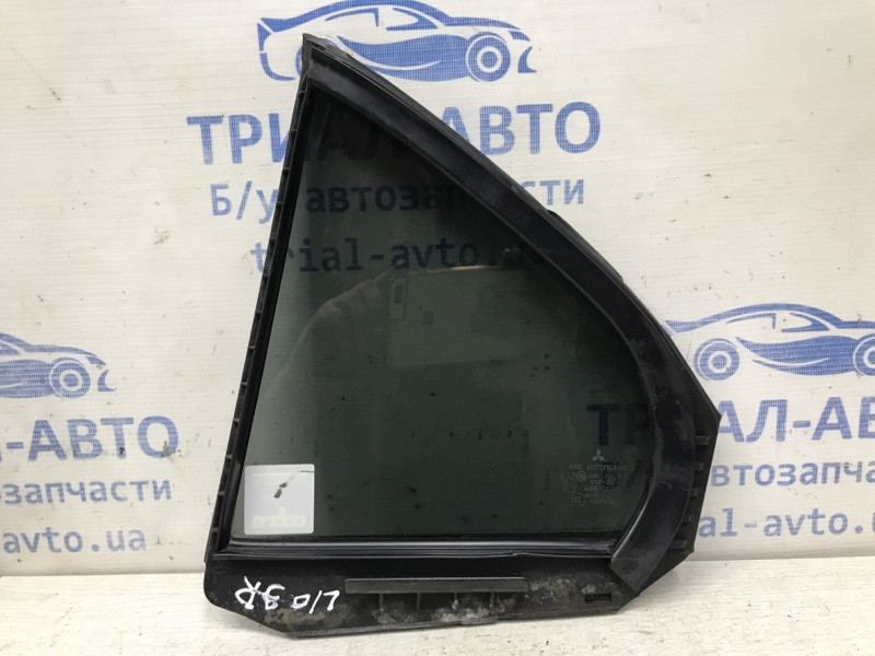 Стекло двери задней правой (форточка) Mitsubishi Lancer 10 1.8 БЕНЗИН 2007 (б/у) Київ - зображення 2