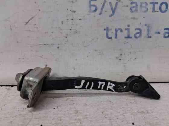 Ограничитель двери передний правый Nissan Qashqai J11 1.2 БЕНЗИН HRA2DDT 2013 (б/у) Київ