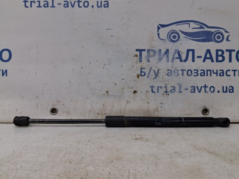 Амортизатор крышки багажника Dacia Duster HS 1.5 DIESEL K9K 2010 (б/у) Київ - зображення 1