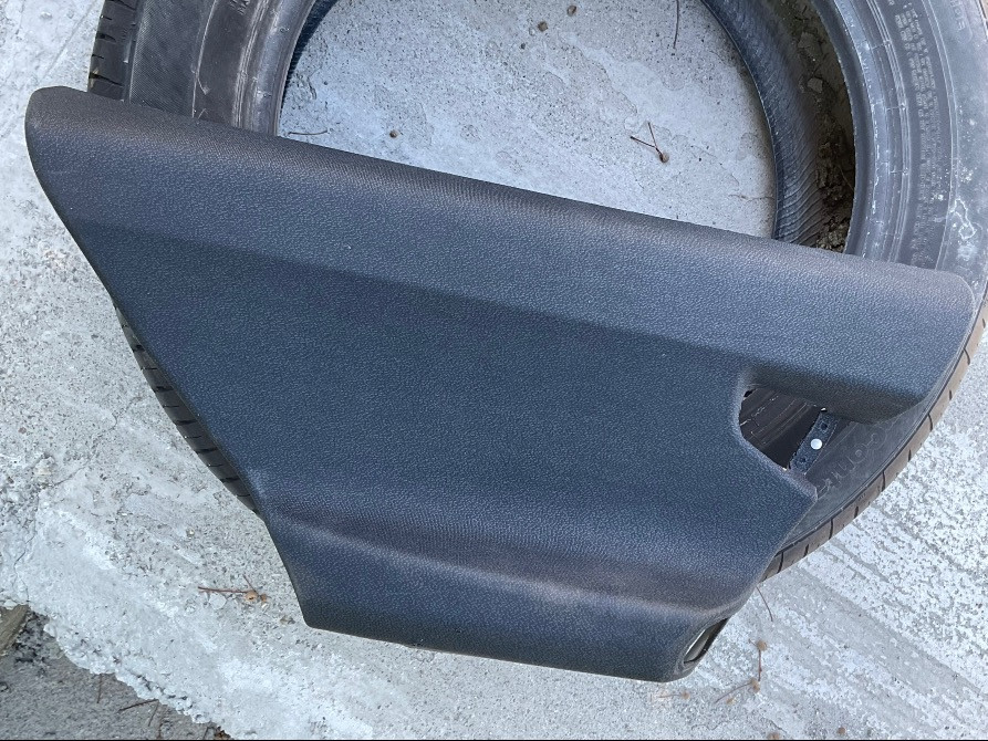 Бу обшивка дверной карты задней левой двери Smart Forfour W454 A4547370148, MN900425 Кропивницький - зображення 1