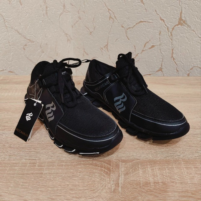 Нові чорні жіночі кросівки Rocawear 42р./26 см Раздельная - изображение 1