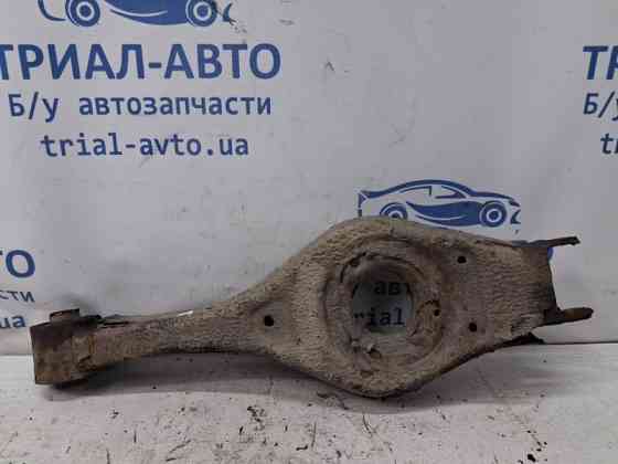 Рычаг задней подвески нижний поперечный (под пружину) Hyundai I30 2007-2012 552102H100 (Арт. 78289) Киев
