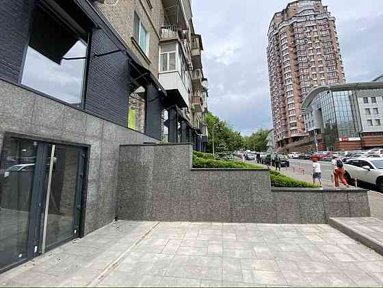 долгосрочная аренда торговые площади Киев, Печерский, 100000 грн./мес. Київ