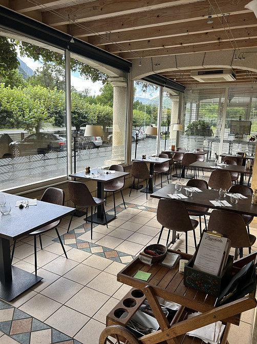 Стул Нубук мягкий экокожа Дніпро - зображення 3