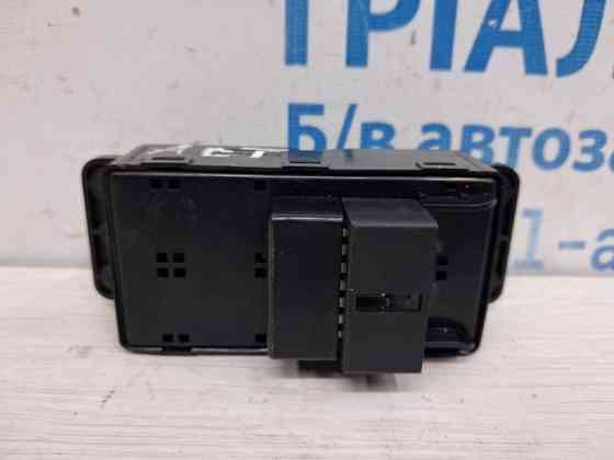 Кнопка стеклоподъемника SsangYong Actyon 2005-2010 8583031000HCH (Арт. 76348) Київ