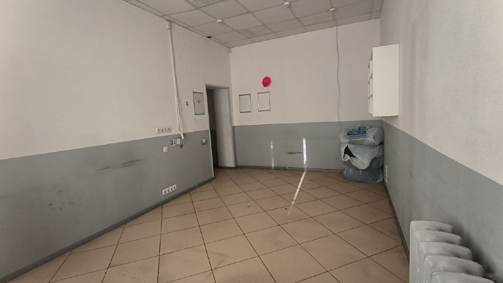 Оренда приміщення 44 кв. м, пр-т Леоніда Каденюка(пр. Гагаріна 2/35 ), Дарницька пл. Київ - зображення 1