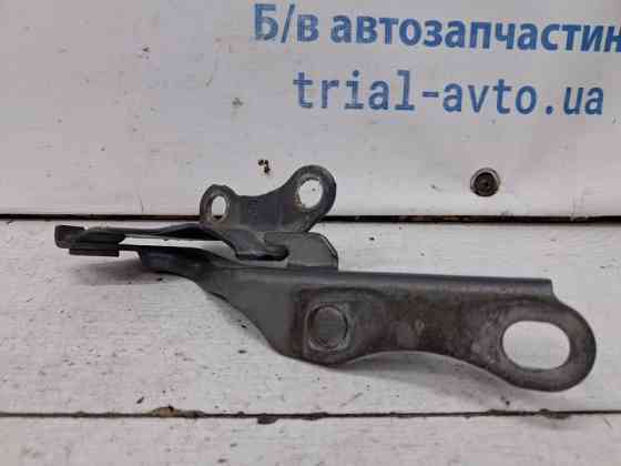 Петля капота левая Toyota Avensis T25 2.2 DIESEL 2ADFTV 2002 (б/у) Киев
