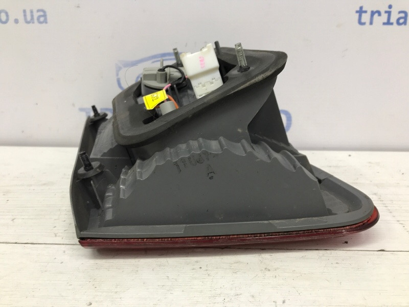 Фонарь задний внутренний правый Kia Sorento XM 2.2 DIESEL D4HB 2009 (б/у) Київ - зображення 7