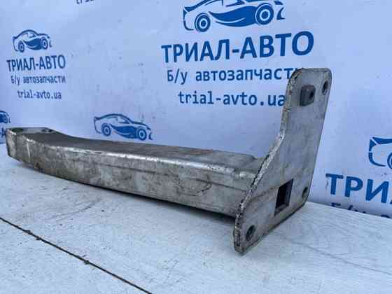 Кронштейн усилителя переднего бампера Jeep Cherokee KL 3.2 БЕНЗИН EHK 2013 лев. (б/у) Киев