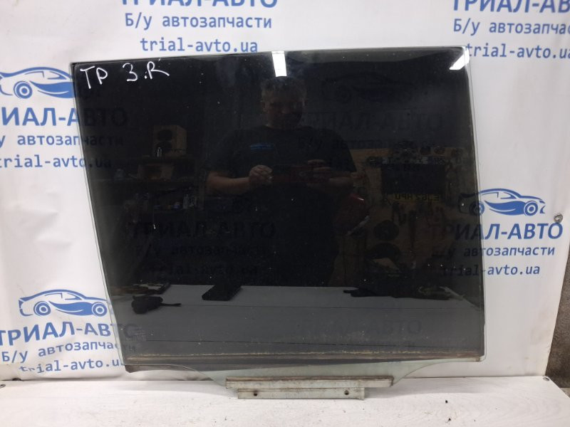 Стекло двери заднее правое Toyota Prado 2003-2009  (Арт. 80729) Киев - изображение 1