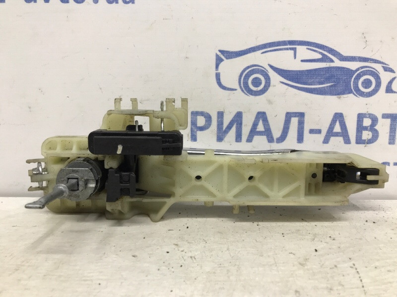 Ручка двери внешняя передняя правая Kia Sportage SL 1.7 DIESEL D4FD 2010 (б/у) Киев - изображение 3