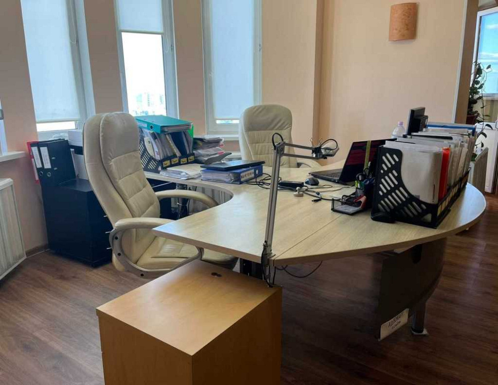 долгосрочная аренда офисное помещение Киев, Дарницкий, 10500 грн./мес. Київ - зображення 1