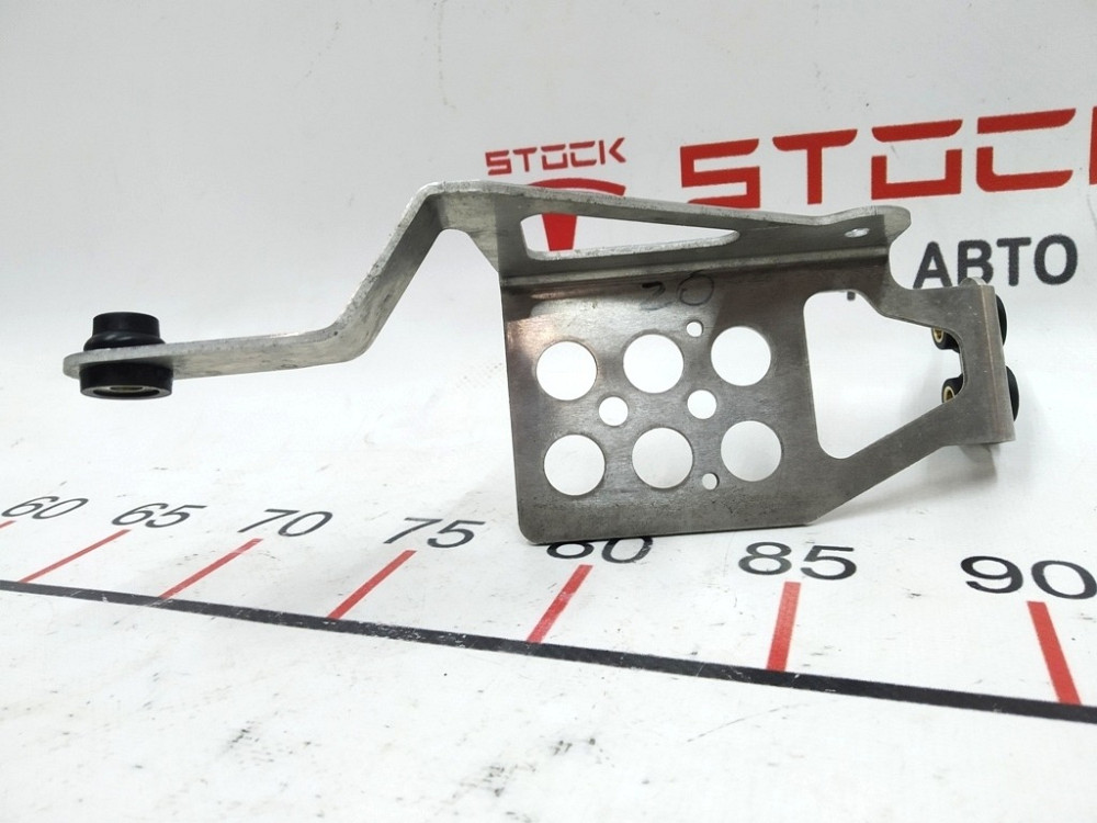 2Кронштейн блока клапанов (соленоид) Tesla model S 6006407-00-A Киев - изображение 2