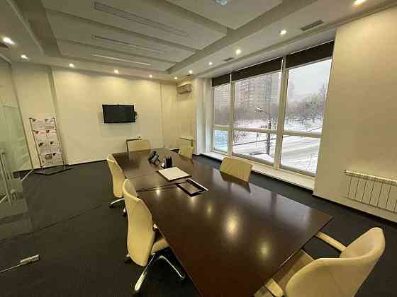 долгосрочная аренда офисное здание Киев, Печерский, 27774 $/мес. Київ