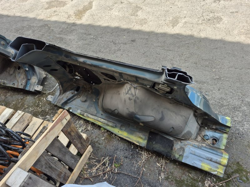 Четверть автомобиля задняя левая Mitsubishi Pajero Sport K9 2.5 DIESEL 4D56 1996 (б/у) Киев - изображение 7