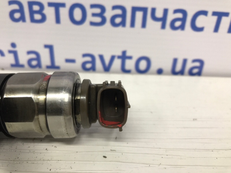 Форсунка топливная Mitsubishi Pajero Wagon 4 3.2 ДИЗЕЛЬ 4M41 2006 (б/у) Киев - изображение 4