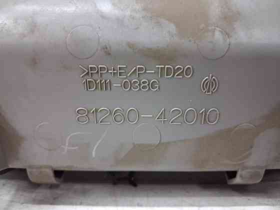 Плафон передний Toyota RAV 4 2005-2016 8126042010 (Арт. 62056) Київ