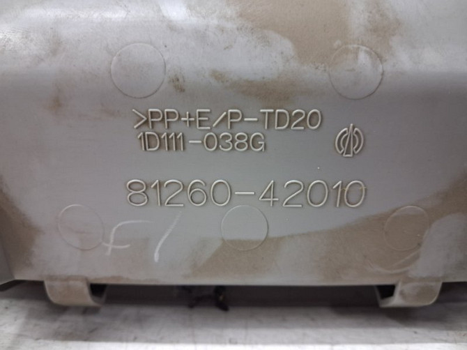 Плафон передний Toyota RAV 4 2005-2016 8126042010 (Арт. 62056) Киев - изображение 4