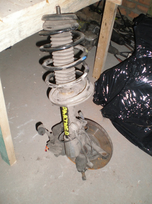 Амортизатор передний (стойка) Peugeot Partner 1996-2007 Ковель - зображення 1