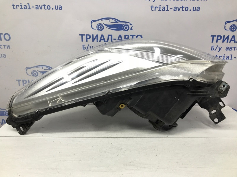 Фара левая галоген Ford Kuga CBS 2.0 DIESEL 2011 (б/у) Киев - изображение 5
