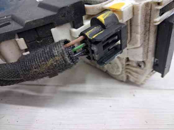 Замок двери задний левый Jeep Cherokee 2013-2019 4589915AD (Арт. 73304) Київ