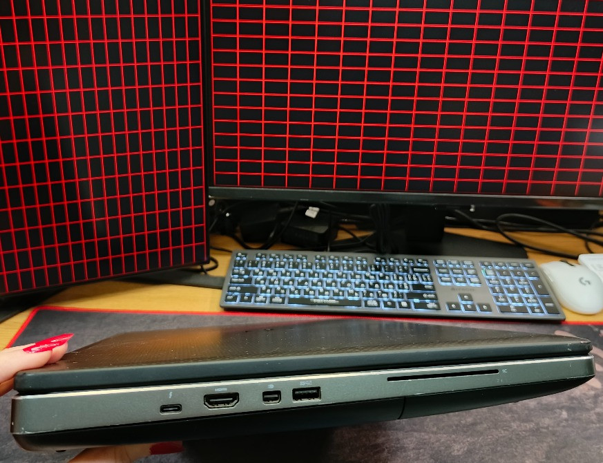 Ноутбук Dell Precision 7720 IPS 17.3 i7-6820HQ 32/480Gb SSD M.2 відеокарта AMD Radeon Pro WX 4130 Київ - зображення 5