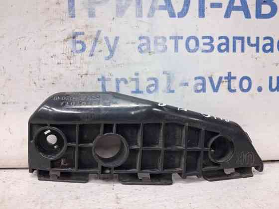 Кронштейн бампера передний правый Toyota Auris 2006-2012 5253602040 (Арт. 64174) Київ