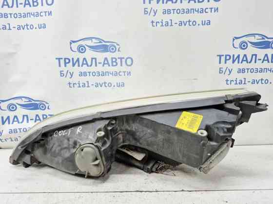 Фара правая Mitsubishi Colt 2002-2012 8301B870 (Арт. 81847) Киев