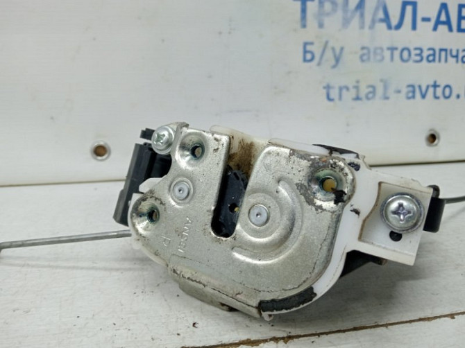 Замок двери передний правый Mitsubishi Lancer 9 1.6 БЕНЗИН 4G18 2003 (б/у) Київ - зображення 3