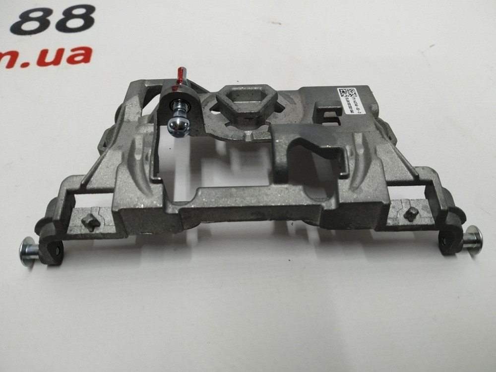 Кронштейн крепления камеры TRIPLE с регулятором наклона Tesla model 3 1143746-00-D Київ - зображення 1