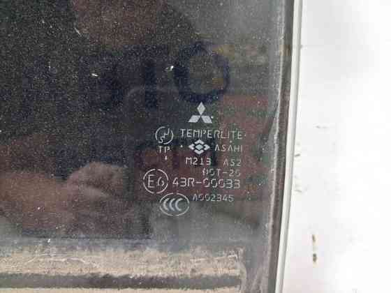 Стекло двери заднее левое Mitsubishi Pajero Wagon 1999-2006 MR436981 (Арт. 62214) Киев