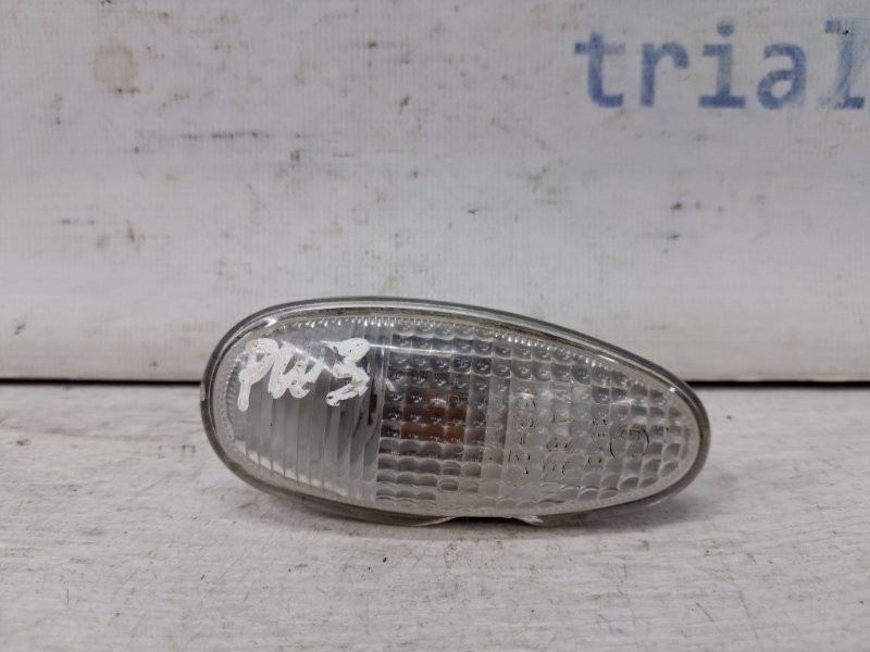 Повторитель поворотника Mitsubishi Pajero Wagon 1999-2006 MR522027 (Арт. 65395) Киев - изображение 1