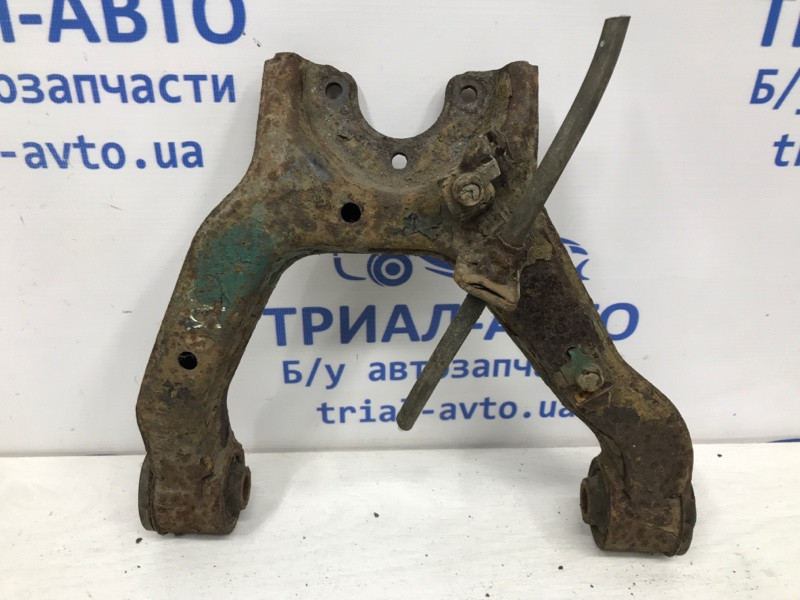 Рычаг передний верхний правый Mitsubishi Pajero Wagon 4 3.2 ДИЗЕЛЬ 4M41 2006 (б/у) Киев - изображение 1