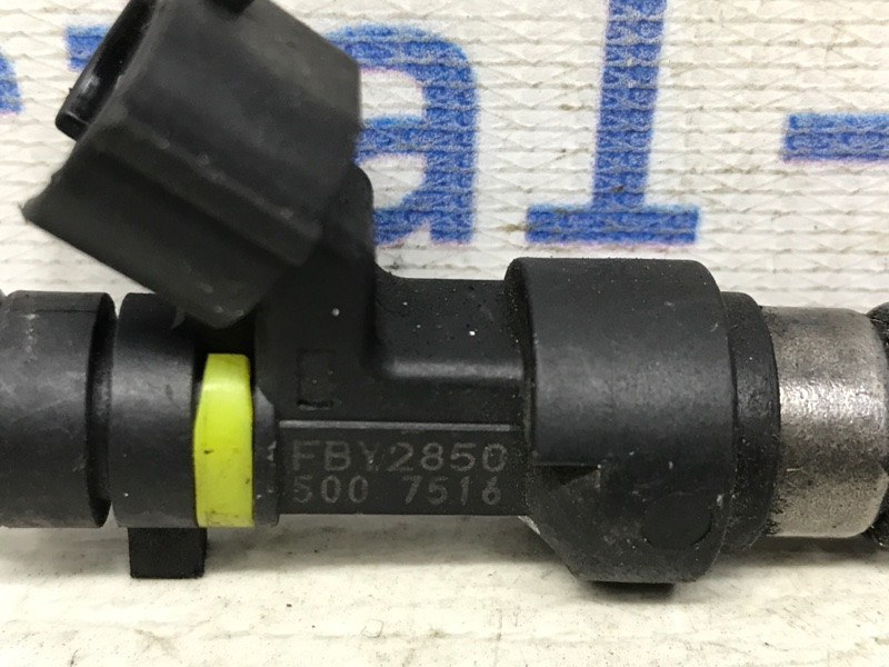 Форсунка топливная Nissan Qashqai J10 2.0 БЕНЗИН MR20DE 2006 (б/у) Киев - изображение 2