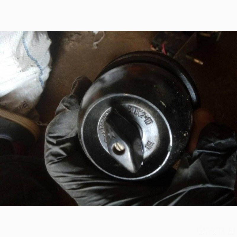 Выключатели ВПК-2-10. 10а. 220в. -2шт. по 150грн Харків - зображення 1