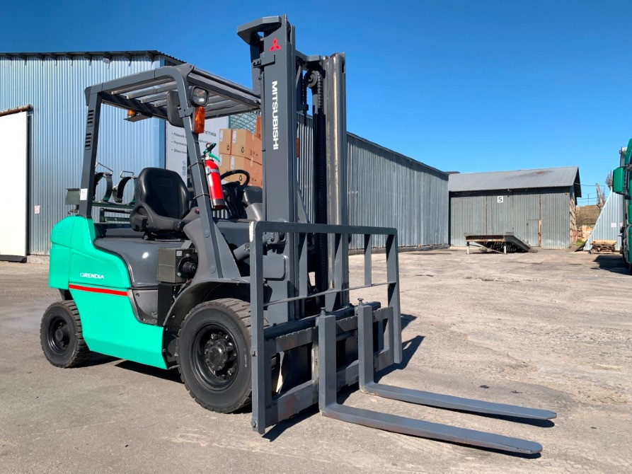 Вилочный автопогрузчик Mitsubishi, с печкой и боковым смещением. Модель: FGE20T. Полтава - изображение 5