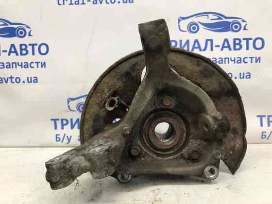 Кулак поворотный правый со ступицей Chevrolet Captiva C140 2.2 ДИЗЕЛЬ 2006 (б/у) Киев