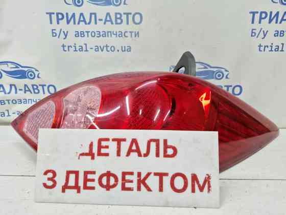 Фонарь задний внешний правый Nissan Tiida 2004-2014 26550EM00A (Арт. 81854) Киев