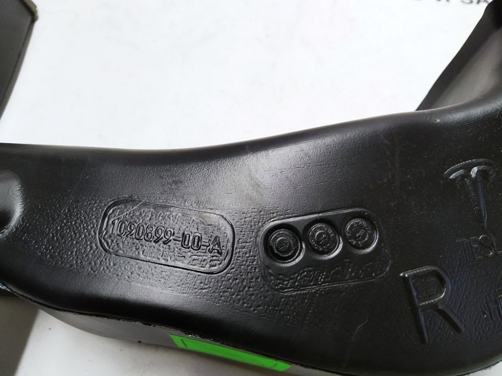 Воздуховод системы вентиляции стойки С правый Tesla model X 1090899-00-A Киев - изображение 3