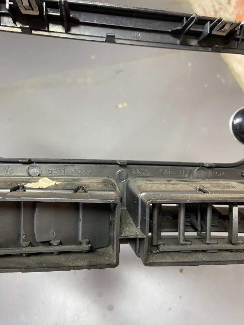 Повітровод пічки, накладка консолі Jeep Grand Cherokee WJ (55116037) Ивано-Франковск - изображение 3