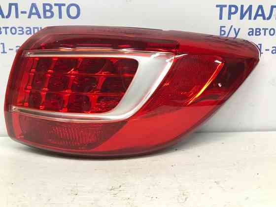 Фонарь задний внешний правый Kia Sportage SL 1.7 DIESEL D4FD 2010 (б/у) Киев