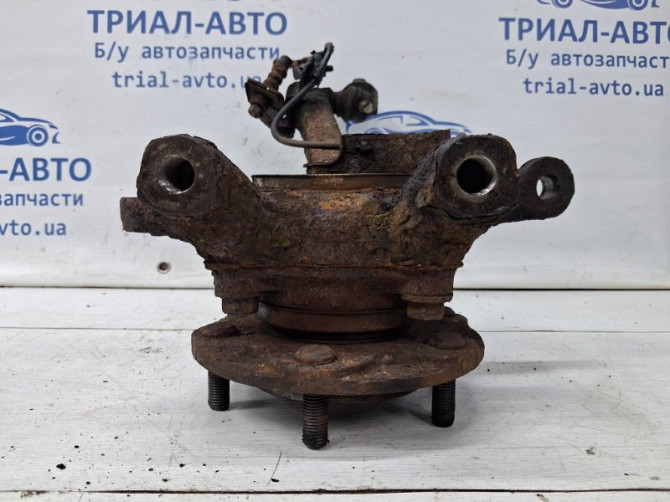 Кулак поворотный левый со ступицей Toyota Prado J120 4.0 1GR-FE 2002 (б/у) Киев - изображение 3