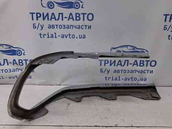 Накладка Mitsubishi Pajero Sport K9 2.5 DIESEL 4D56 1996 лев. (б/у) Киев